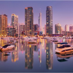 Linia cerului in Dubai - fototapet vlies