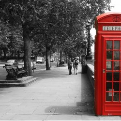 Telefonul rosu londonez - fototapet vlies